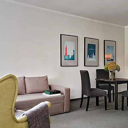 Hotel Edison Lotnisko Lawica Poznań