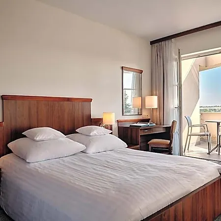 Hotel Edison Lotnisko Lawica Poznań
